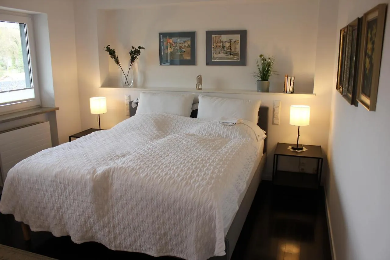 Apartment Schatzlhof Suite In Berg Am Starnberger See