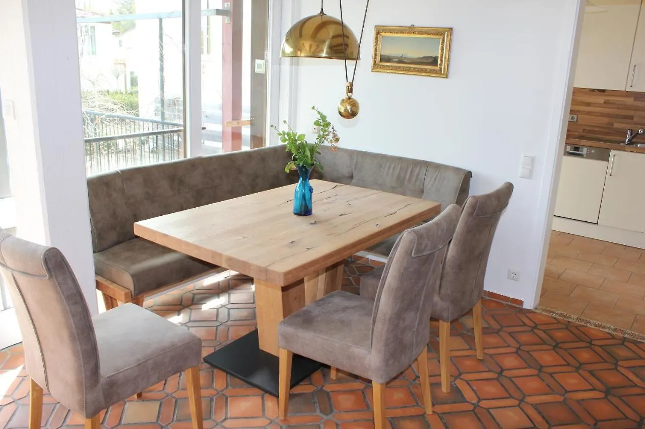 Schatzlhof Suite In Berg Am Starnberger See 0*,